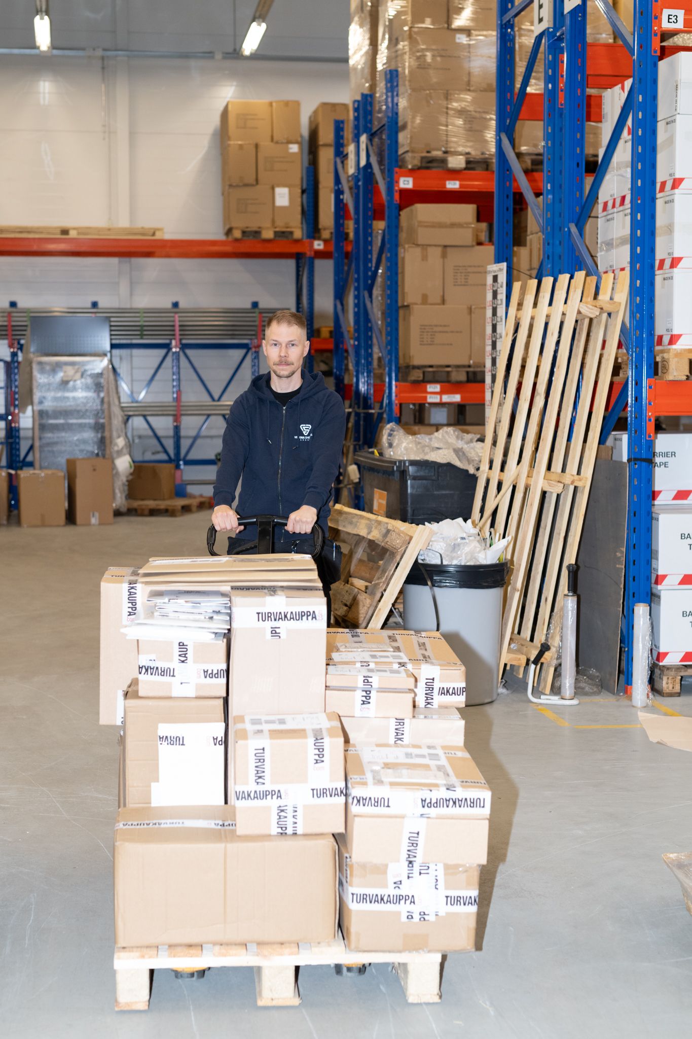 Vedensäilytys ja muut VSS-perusvarusteet Vedensäilytys ja muut VSS-perusvarusteet